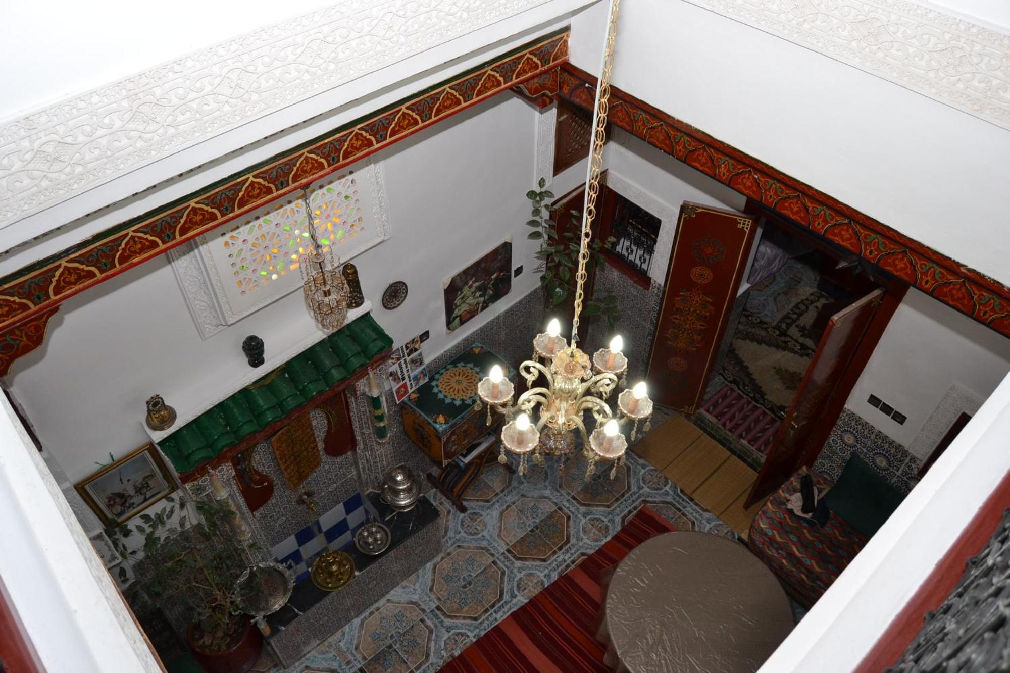 Dar Enouiina Hotel Фес Екстериор снимка