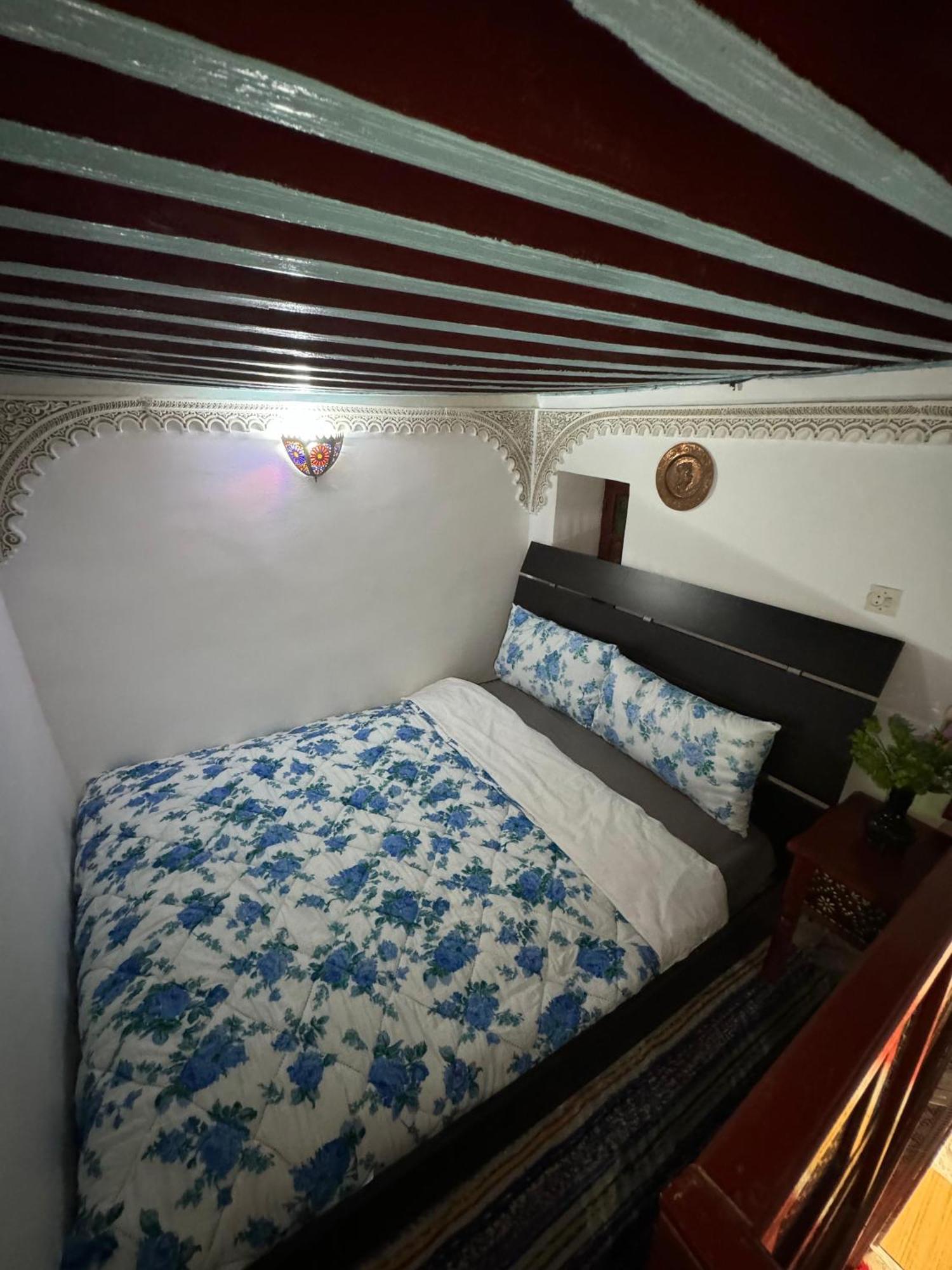 Dar Enouiina Hotel Фес Екстериор снимка