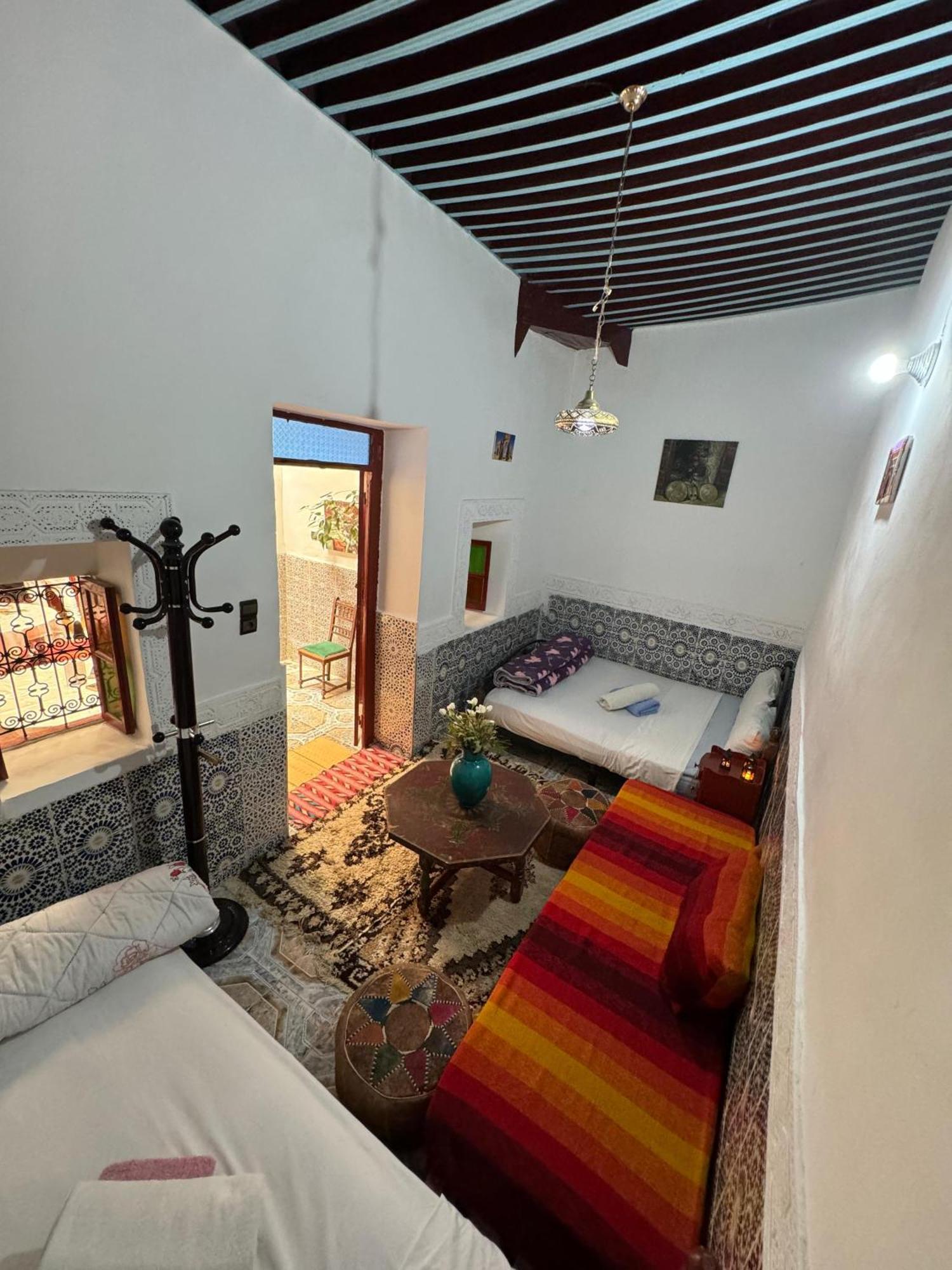 Dar Enouiina Hotel Фес Екстериор снимка