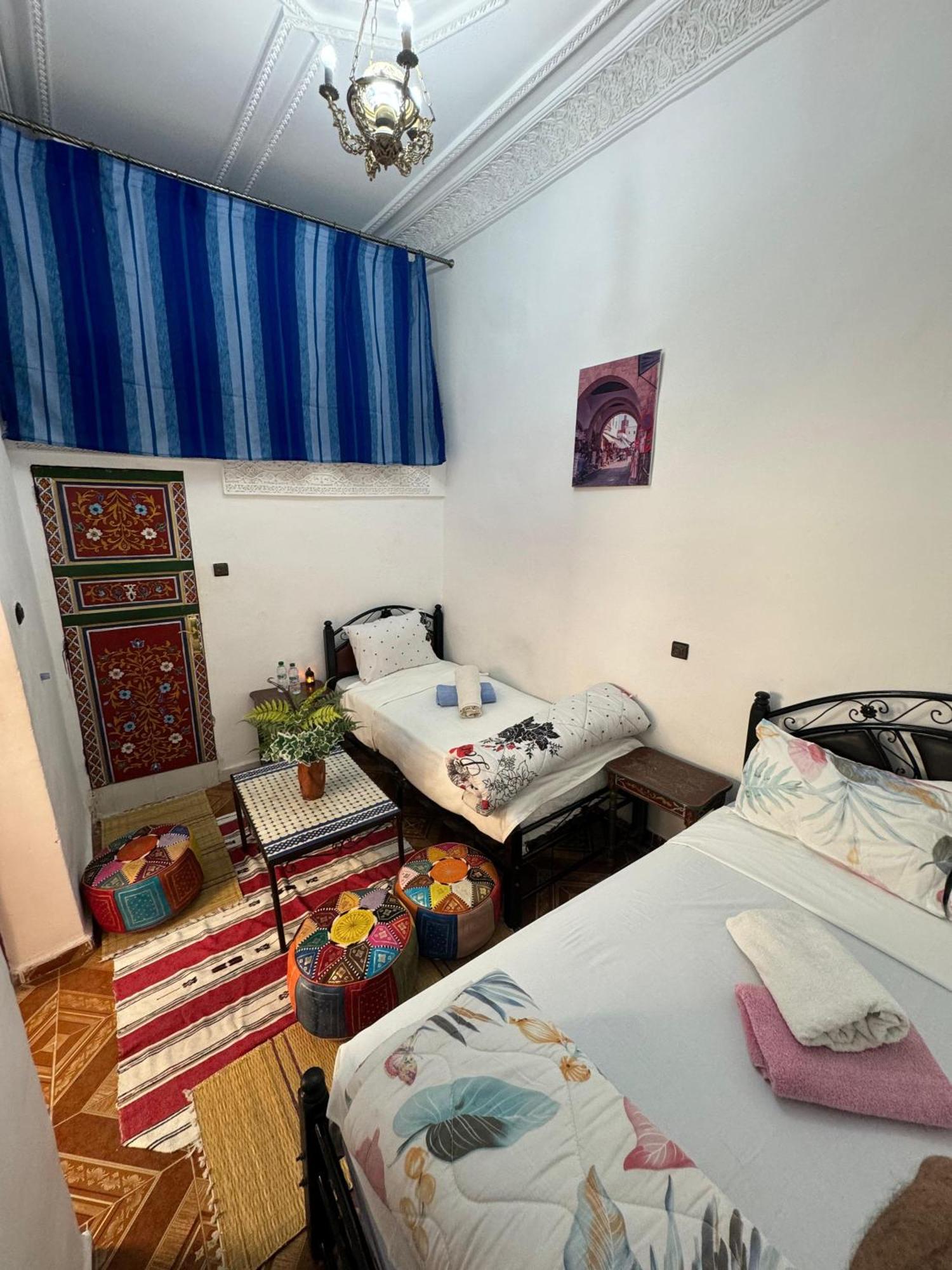 Dar Enouiina Hotel Фес Екстериор снимка