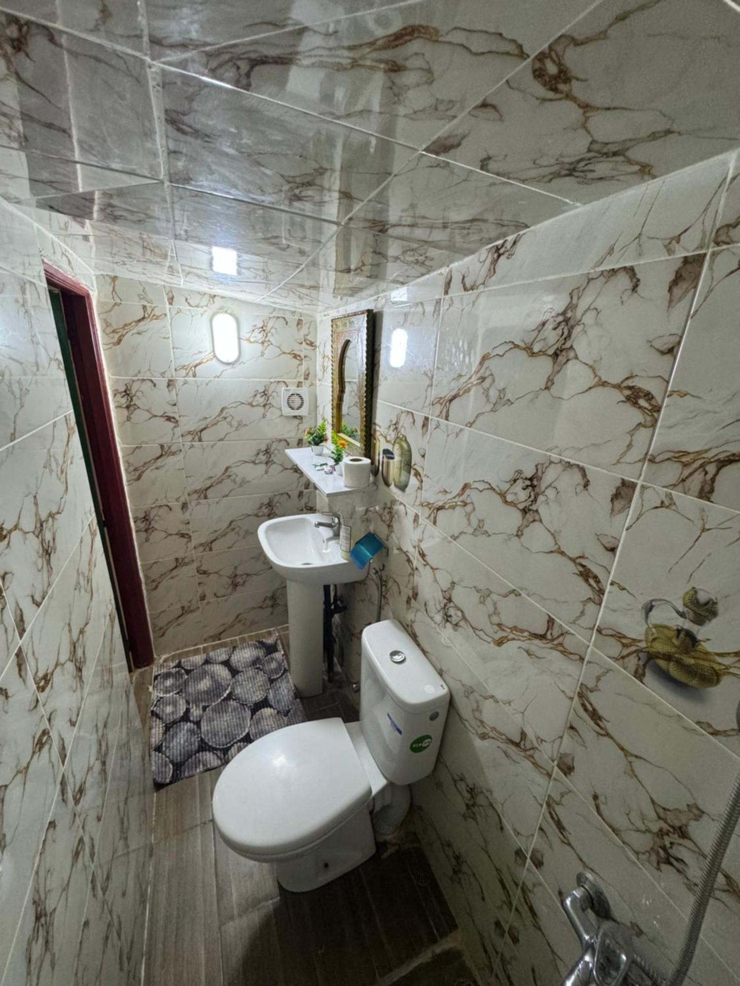 Dar Enouiina Hotel Фес Екстериор снимка