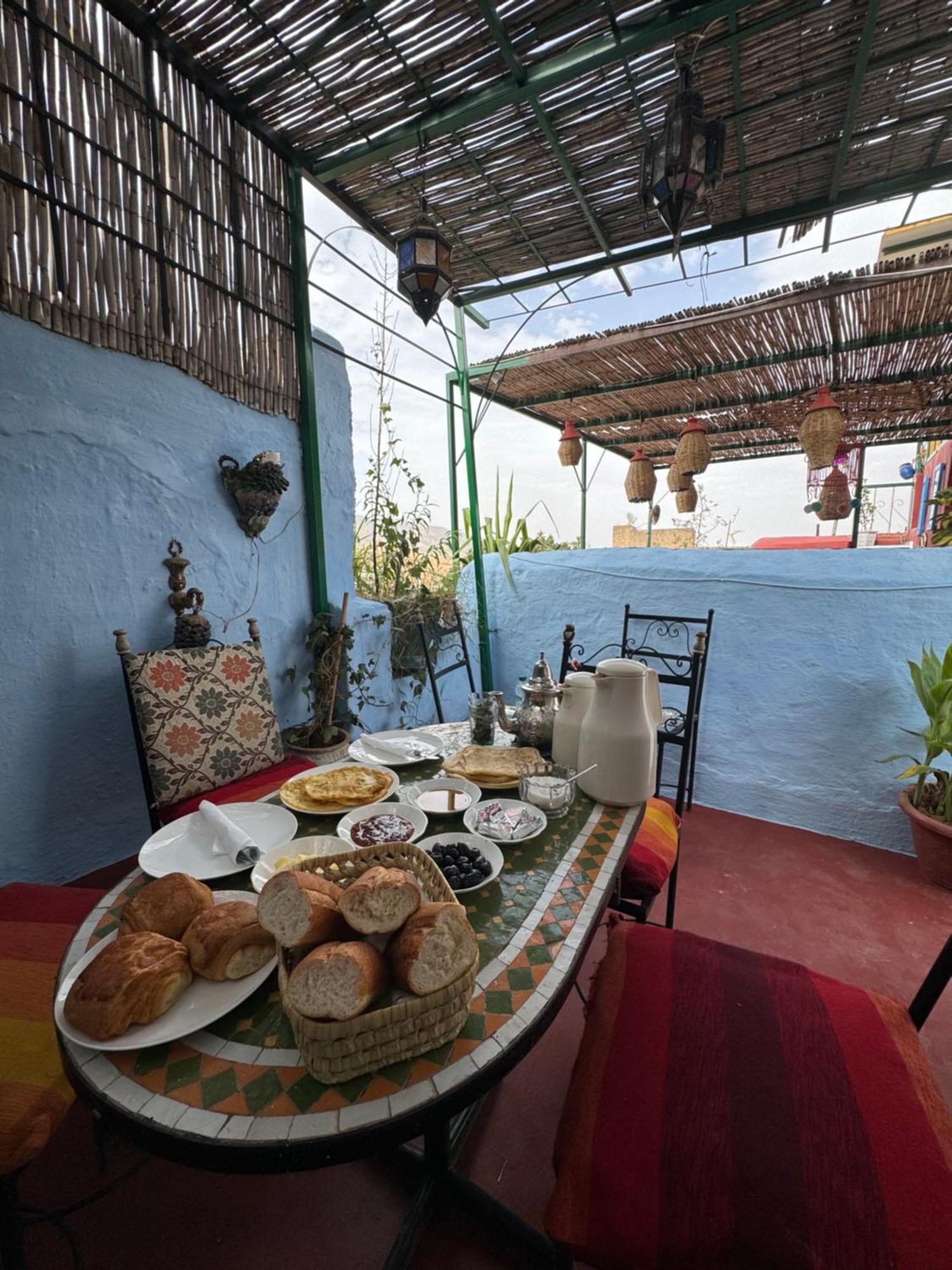 Dar Enouiina Hotel Фес Екстериор снимка