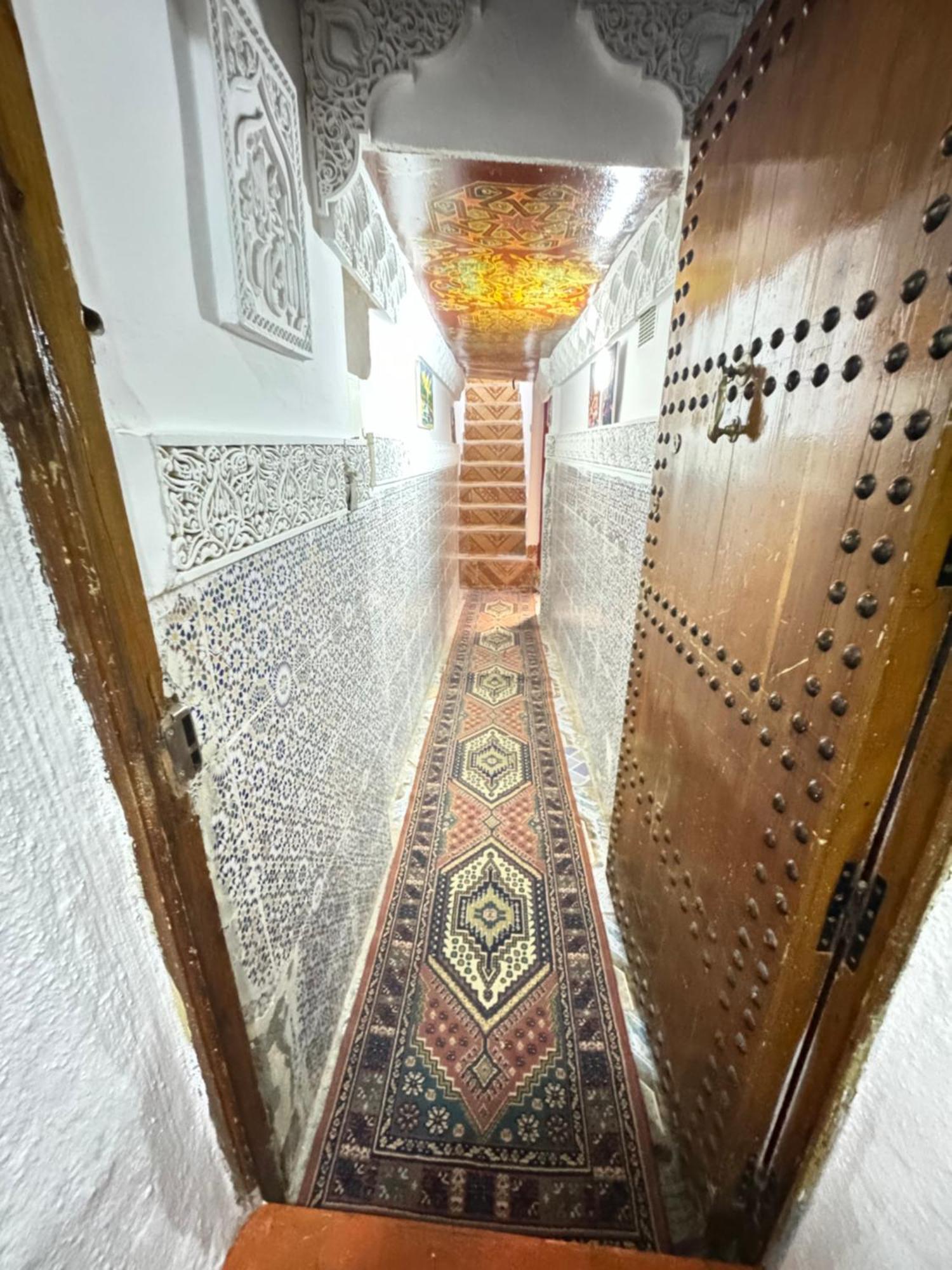Dar Enouiina Hotel Фес Екстериор снимка